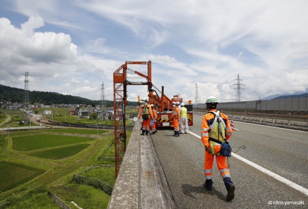 橋梁点検の様子（撮影日：2021年6月）